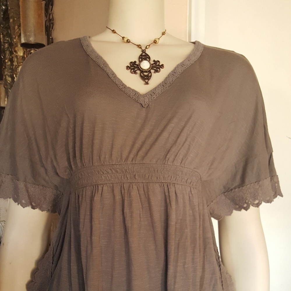 Decree brown  cute top